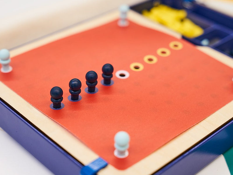 Pegboard Games & Puzzles