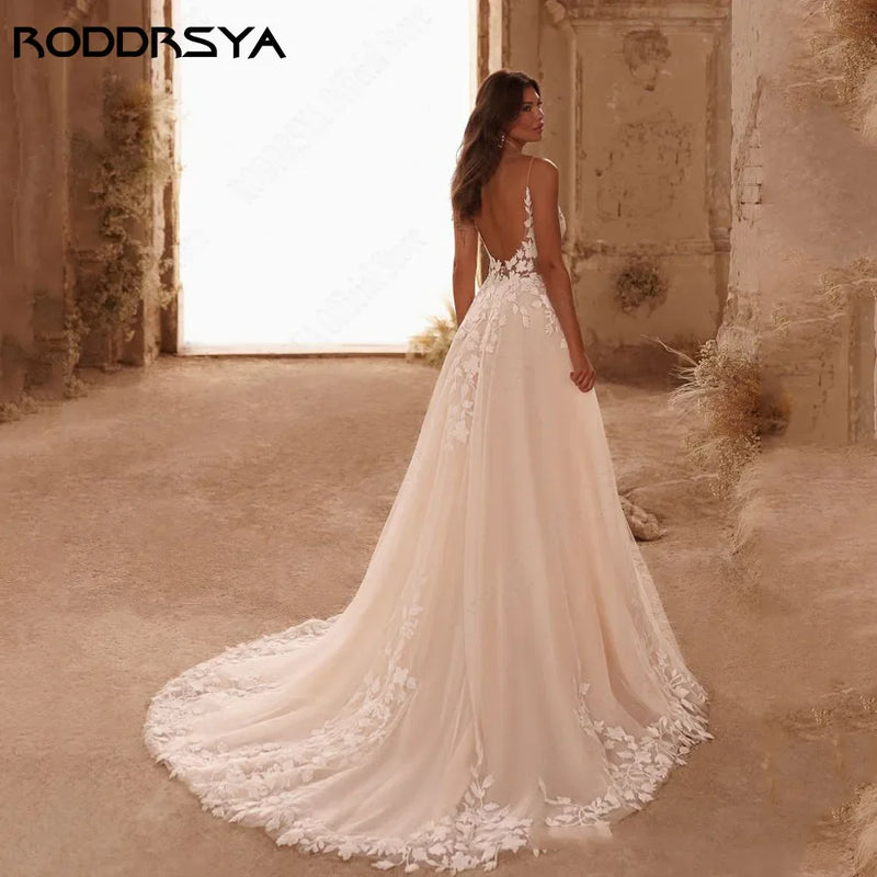 RODDRSYA Spaghetti Straps Glitter Wedding Dress Women V-Neck Applique Backless Boho Vestidos De Novia Sweep Train Customized