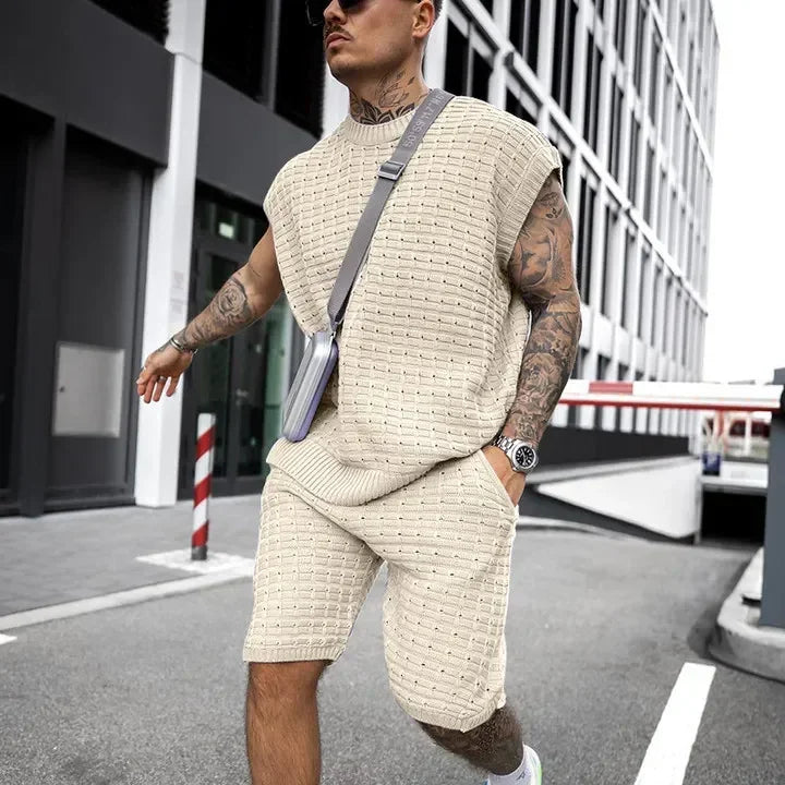 New 2025 Men's Two Pieces Casual Sets for Summer Solid Sleeveless Tops Shirts and Shorts Sets Male Streetwear Tracksuit Sets Men